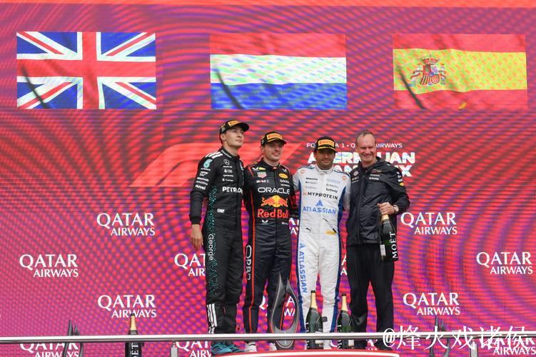 F1美国大奖赛：维斯塔潘杆位加冕冠军，诺里斯第二勒克莱尔第三