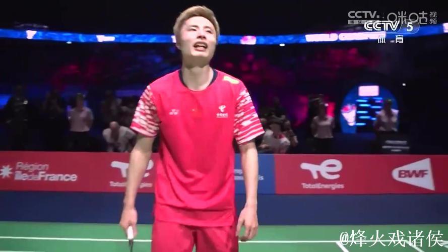 石宇奇2-1力克赖浩俊，挺进羽毛球世锦赛男单决赛